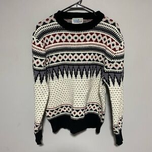 Snowdrift vintage Men's Black and White Patterned Sweater size medium